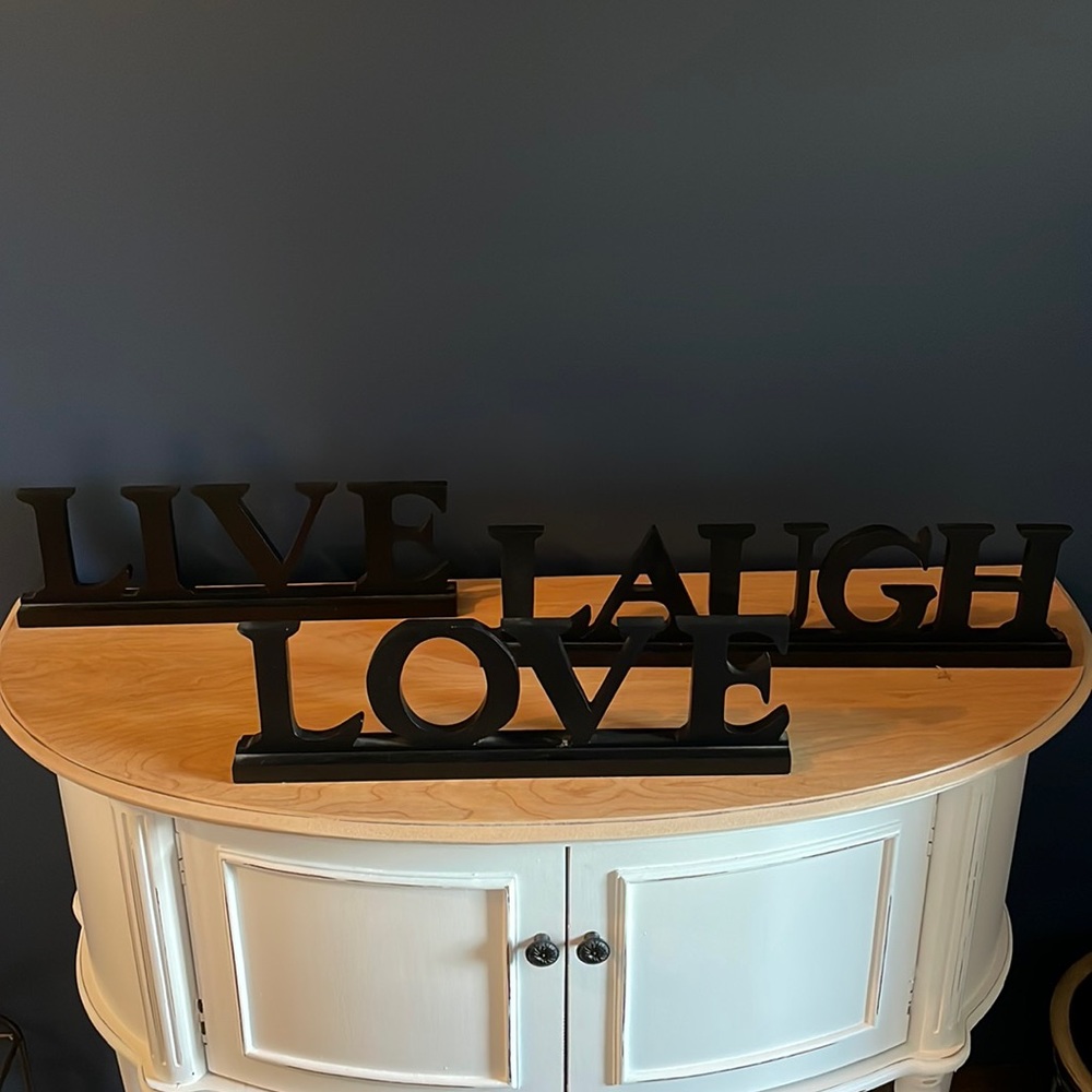 Inspirational Signs - Live Laugh Love